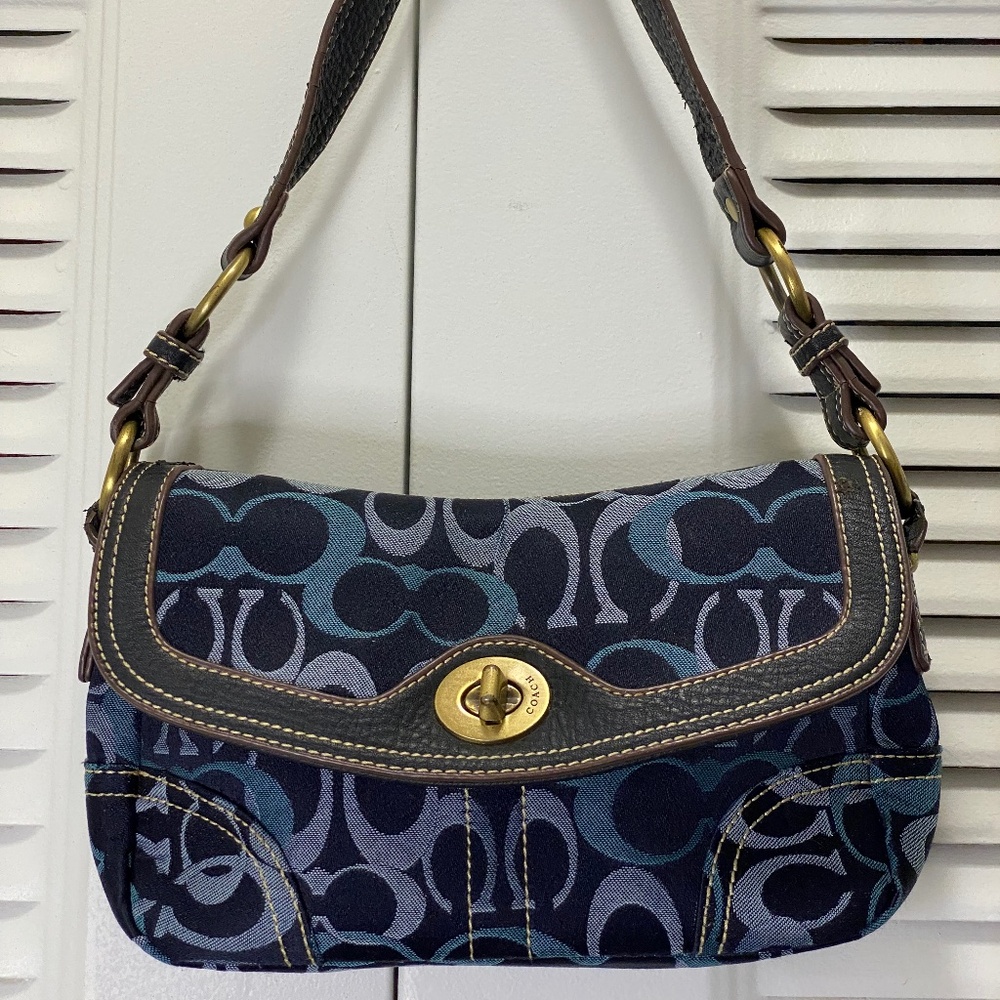 Coach Vintage Denim Blue Jacquard Optic Flap Shoulder Purse.